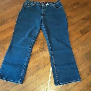 Women's  classic relaxed boot cut stretch 550 jeans
